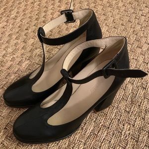 See By Chloe T Strap Heel